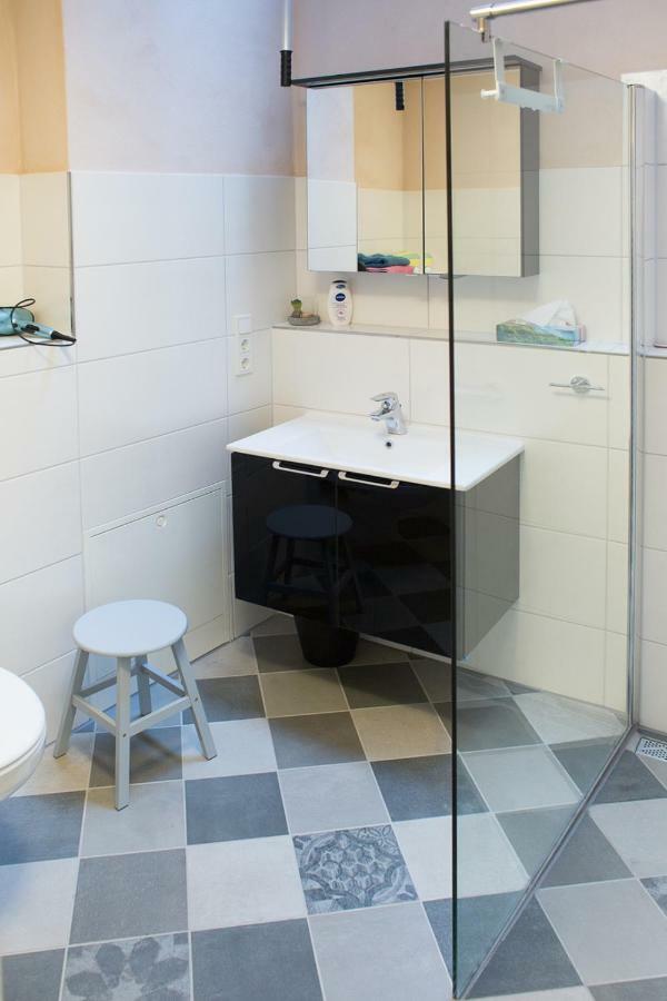 Haus Ambiente Apartment Reil Bagian luar foto